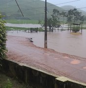 [Vídeo] Chuvas deixam engenho Barro Branco ilhado em Jacuípe