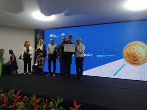 Sérgio Lira ganha Prêmio Sebrae Prefeito Empreendedor