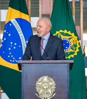 Lula diz que narcotraficantes são ‘vítimas dos usuários’ ao criticar ações dos EUA contra o tráfico