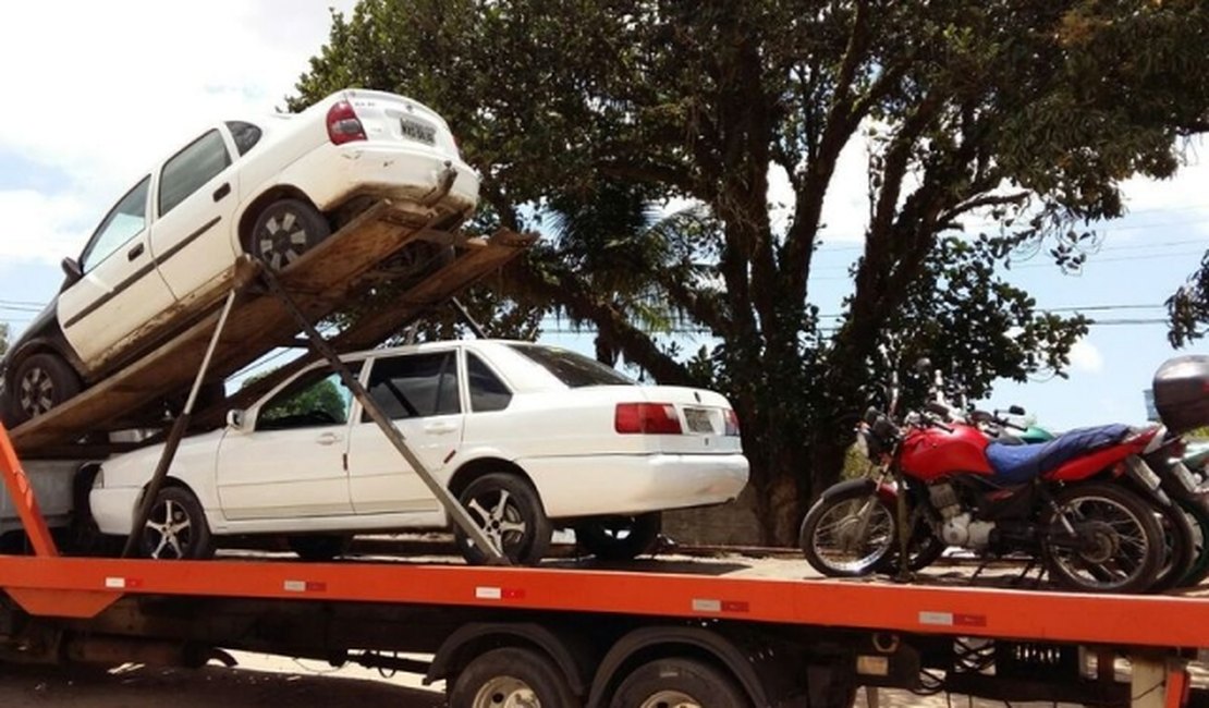 BPTran realiza operação e apreende veículos no Benedito Bentes