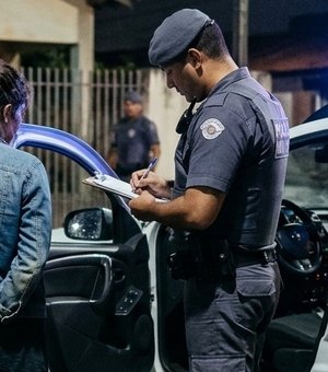 Mulher consegue fugir de casa e aciona a polícia após ser agredida em Pindorama