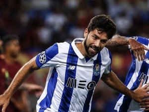 Time de Lúcio Maranhão vence, mas é eliminado; Porto, Celtic e Mônaco avançam