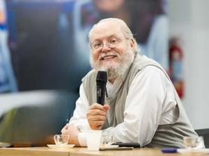 Servidor que barrou vereadores na Sesau é suspeito no desvio de R$ 100 milhões do SUS