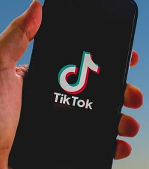 TikTok pagará R$ 2 bilhões após acusação de violar lei de proteção infantil