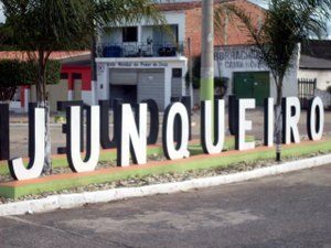 Homem é atingido por disparo de arma de fogo na orelha