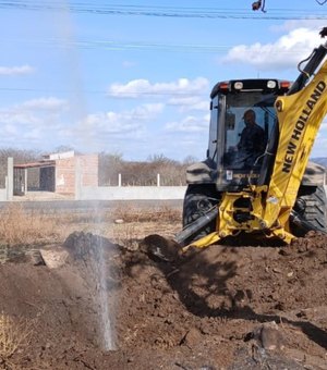 Operações de combate à perda de água encontram desvios de 140 mil litros de água por dia no interior