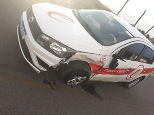 Acidente envolvendo carro e motocicleta deixa duas pessoas feridas, na AL 115, em Girau do Ponciano