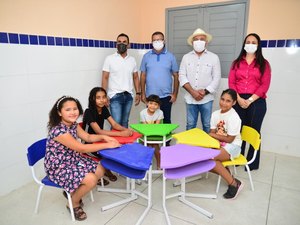 Prefeitura de São Sebastião entrega mais duas escolas totalmente revitalizadas na zona rural
