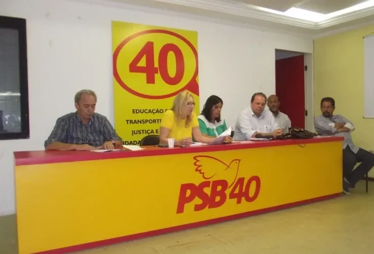 Ex partido de JHC, PSB permanece “sem dono” em Alagoas