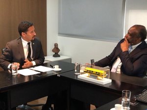 Rodrigo Cunha tem aprovada emenda que garante recursos para a primeira infância