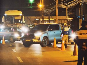 Operação de Lei Seca flagra 9 motoristas alcoolizados durante blitz