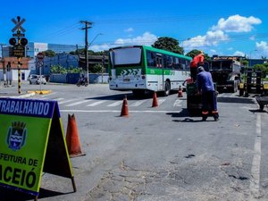 Obra de reparação em galeria pluvial interdita rua no Tabuleiro do Martins