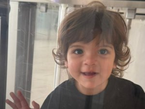 Família pede doação de sangue para criança de um ano em tratamento contra o câncer