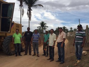 Prefeitura inicia obras para abastecer povoados