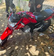 Policiais da Oplit recuperam moto roubada no bairro Bom Parto