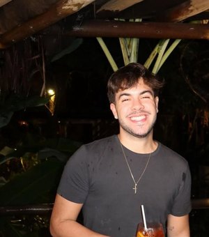 Álvaro vai brilhar na “Dança dos Famosos” e comemora convite com bom humor nas redes