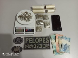 Após denúncia de desmanche, PMs encontram drogas dentro de residência em Arapiraca
