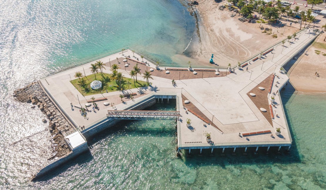 Governo de Alagoas regulamenta uso do Marco dos Corais, na Ponta Verde