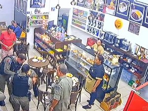 Polícia Militar salva bebê de 1 ano e 2 meses que havia se engasgado em Penedo