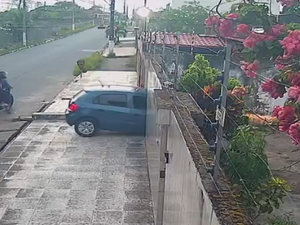 Trio armado rouba veículo na manhã deste sábado (17) no Santos Dumont