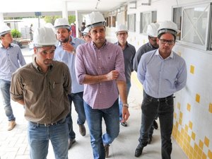 Prefeitura entrega escola radialista Edécio Lopes nesta quinta-feira