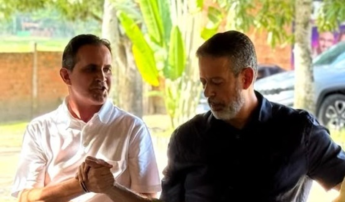 Ex-prefeito sertanejo que 'deve' aos Renans anuncia publicamente apoio a Arthur Lira