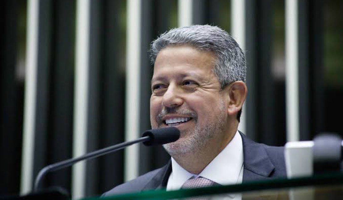 Relatado por Lira, PL quer isenção de IR para aposentados e pensionistas que ganham até R$ 5 mil