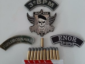 PM encontra munição em residência abandonada e prende acusado em Arapiraca