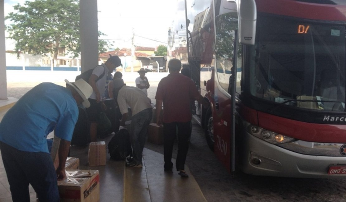 Arapiraquenses procuram Recife e Salvador no carnaval