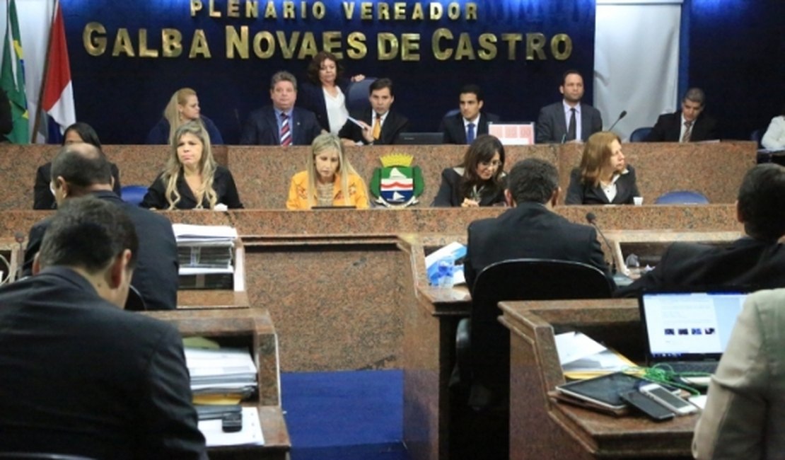 Câmara realiza audiência pública e discute Lei de Diretrizes Orçamentárias de 2017
