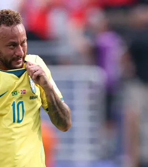 Neymar faz o seu único gol na copa do mundo e rivaliza com goleiro