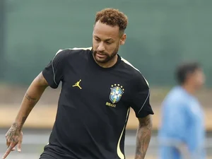 Ancelotti confirma retorno de Neymar à Seleção contra a Escócia na Copa