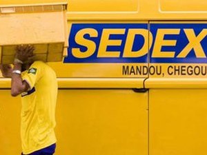 Servidores dos Correios suspendem atividades externas enquanto aguardam equipamentos