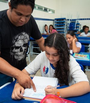 Seduc promove convocação de professores temporários e agentes educacionais