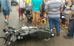 Colisão frontal entre motocicletas deixa três feridos