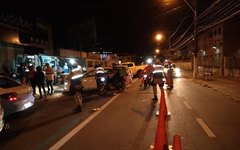 Blitz ocorreu na Av. Dona Constança de Góes Monteiro