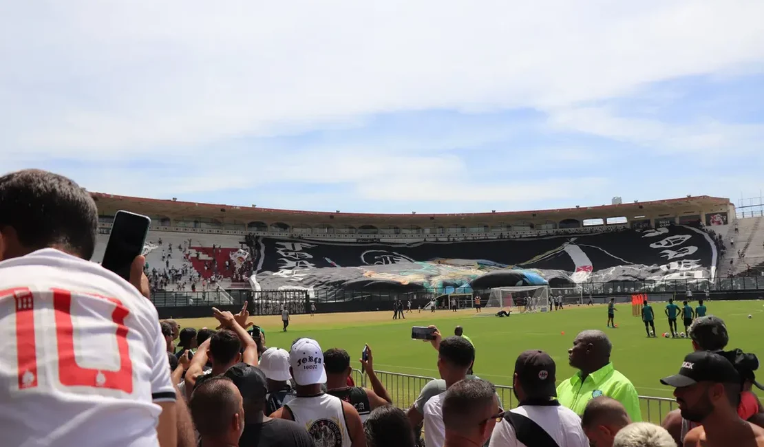 Jornalista critica treino aberto do Vasco na véspera da semifinal da Copa do Brasil