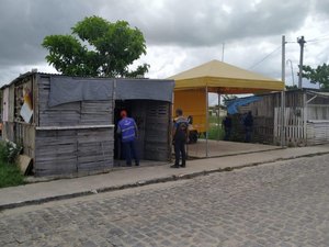 Prefeitura remove barracos irregulares na Cidade Universitária