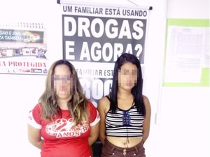 Duas mulheres são presas com drogas e celulares em São José da Laje