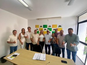 Prefeito Petrúcio Barbosa e Vice-prefeito Josenildo França participam da Convenção Estadual do MDB em Alagoas