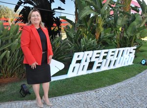 Prefeita Eronita Sposito participa, em Brasília, do maior evento de gestão e inovação do país