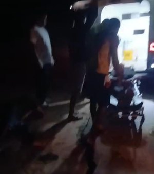 Acidente de moto deixa dois homens feridos na AL-465 em Japaratinga