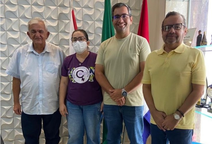 Prefeito e Sinteal anunciam pagamento de Fundef, mas dinheiro nunca foi pago