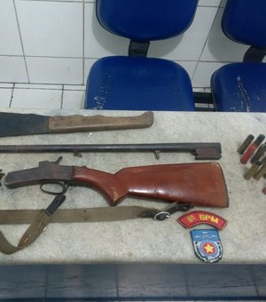 Polícia Militar apreende armas de fogo em Messias; infrator foi conduzido à Central de Flagrantes