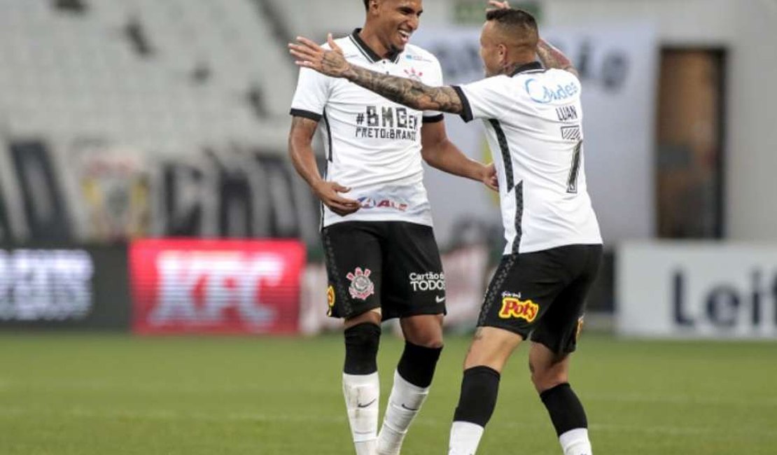 Corinthians vai à Justiça contra meia-entrada