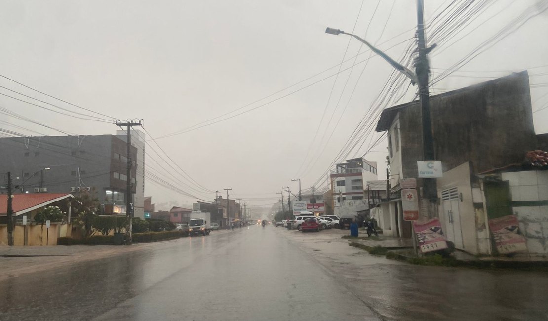 Inmet emite novo alerta de chuvas para cidades da Região Norte de Alagoas