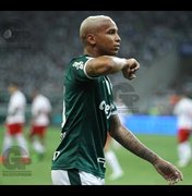 Deyverson brinca nas redes sociais: 'Saudade de fazer gol no Corinthians'