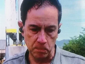 Repórter da Globo chora ao vivo ao denunciar comerciantes vendendo água a R$ 93 no litoral de SP
