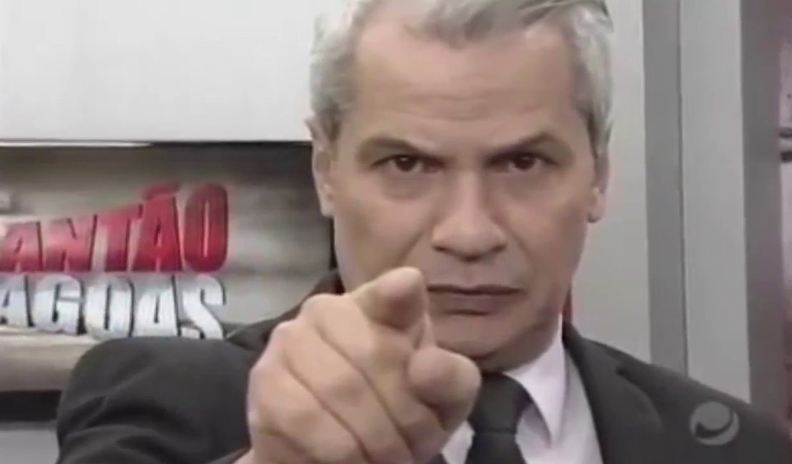 Em vídeo, Sikêra Júnior coloca cargo à disposição em TV da Paraíba