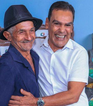 Charles Pacheco aparece entre os prefeitos mais bem avaliados de Alagoas